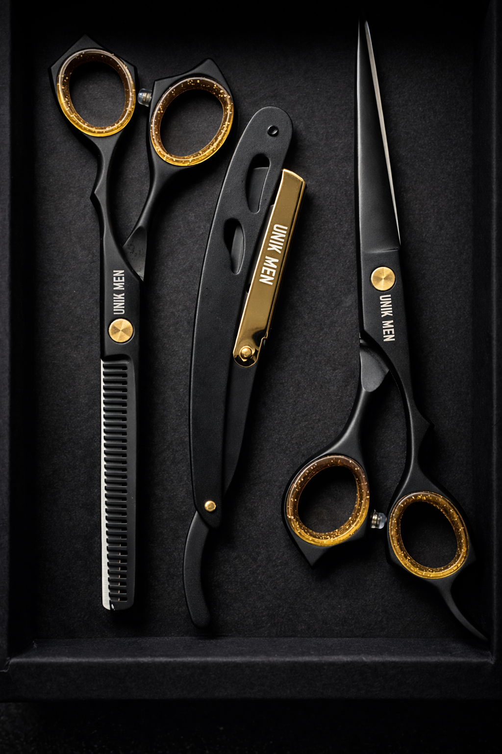 SHARP EDGE KIT – TESOURAS DE CORTE MODERNAS E TÉCNICAS + NAVALHA
